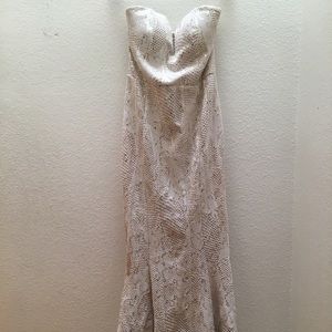 Cream/Eggshell/Off White Sleeveless Long Gown